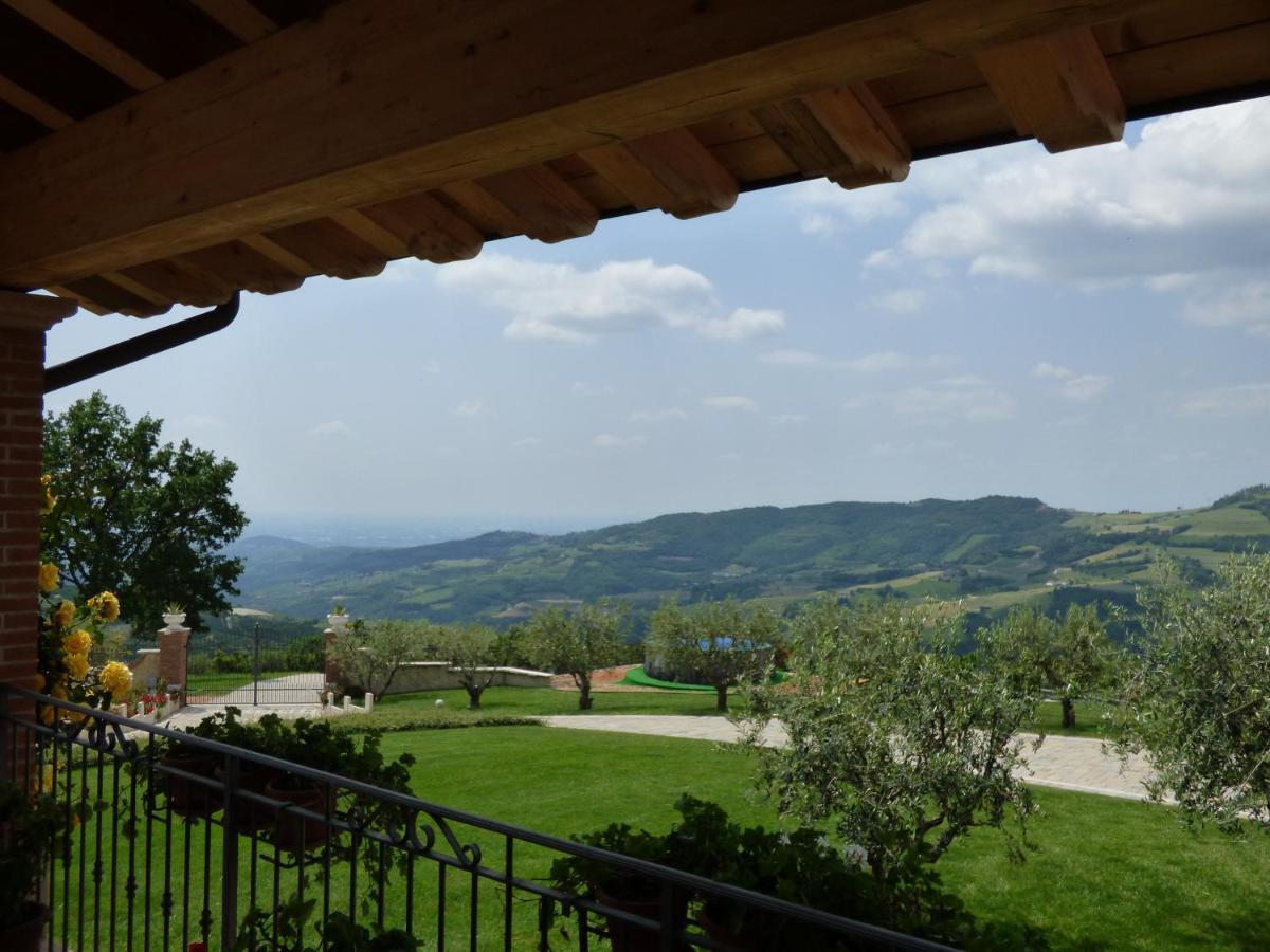 La Collina Dei Ciliegi Villa San Mauro di Saline Exterior photo